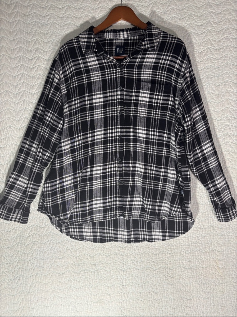 GAP Black and White Plaid Button-Down Shirt